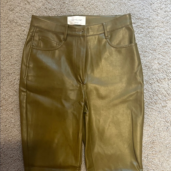 Wilfred Pants - Wilfred Olive Green Straight Leg Faux Leather Pants